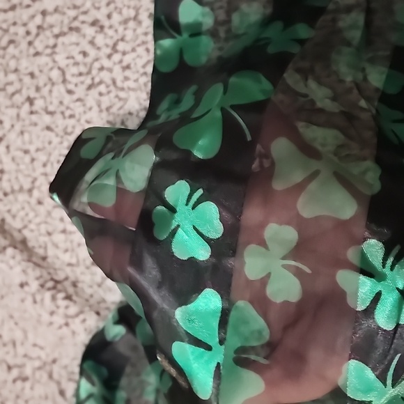 Luck of the Irish scarf - Picture 6 of 6